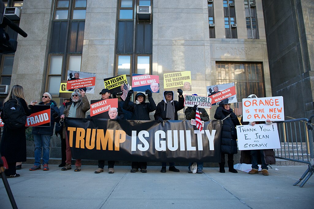 Trump Scrambles to Secure $464 Million Bond in Civil Fraud Case—But Finds No Takers